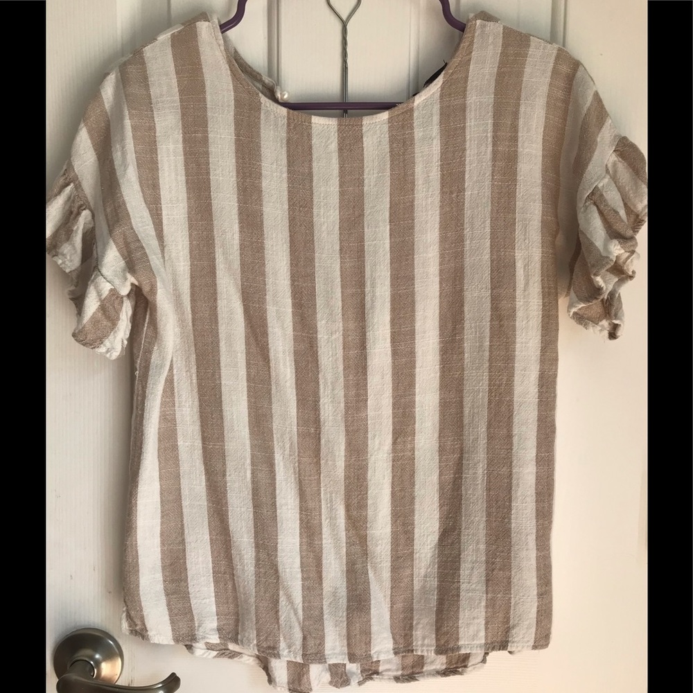 Cute top 📦